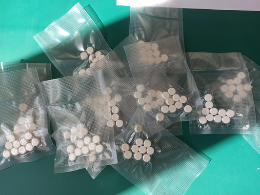 Molnupirawir Tabletki na FIP Effuzyjne i Nieeffuzyjne u Kotów CAS 2349386-89-4