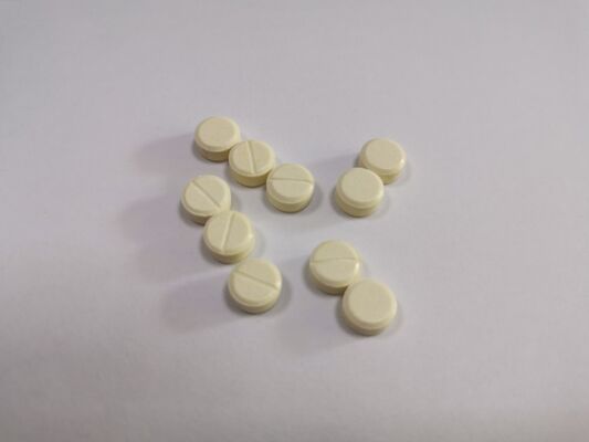 Wygodne tabletki GS-441524 dla kotów do podawania doustnego 20 mg 40 mg 50 mg 60 mg Stabilna formuła do długoterminowej opieki